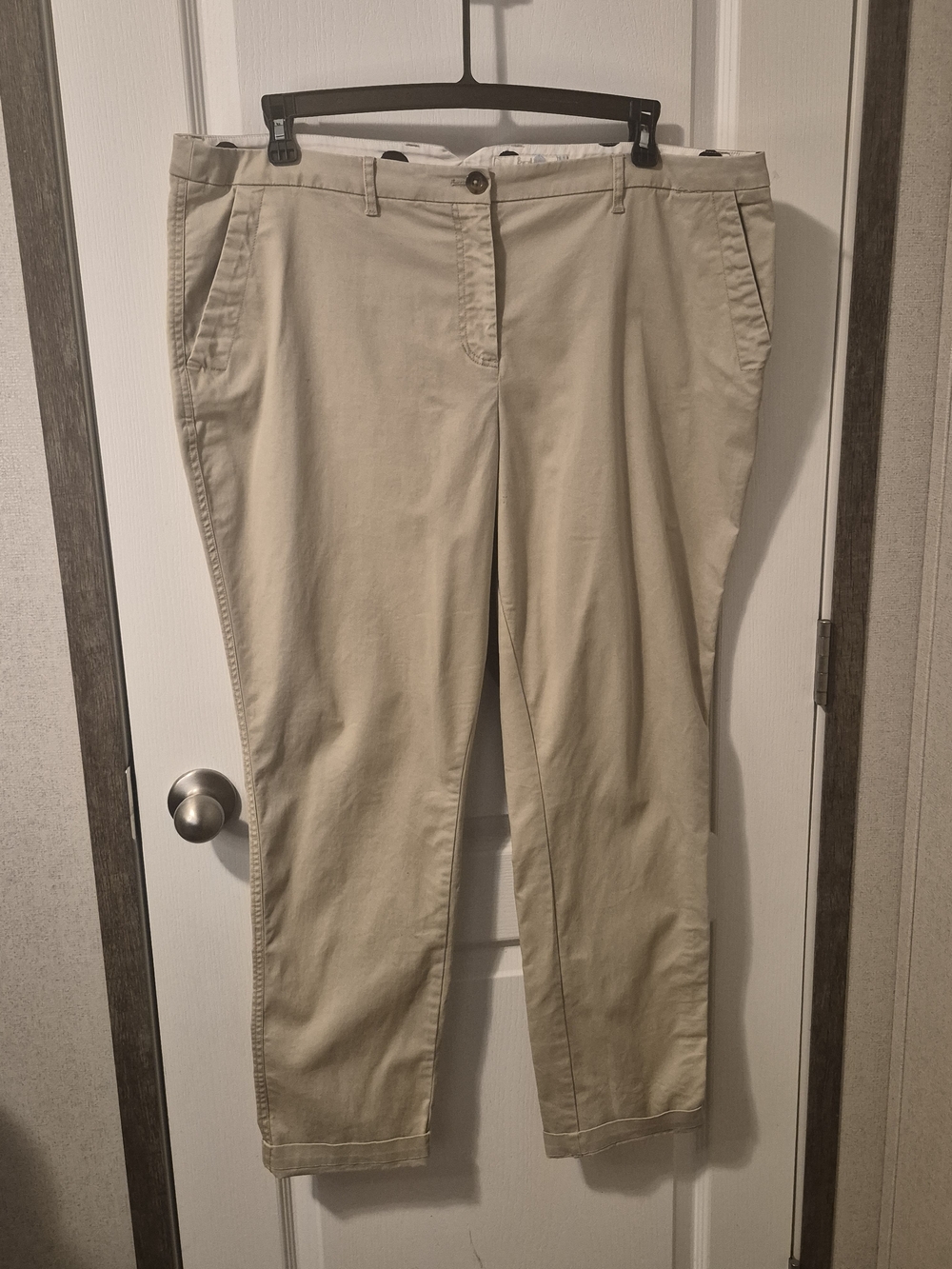 Boden Khaki Pants Tapered Leg Women's 16R Preppy Business College Workwear